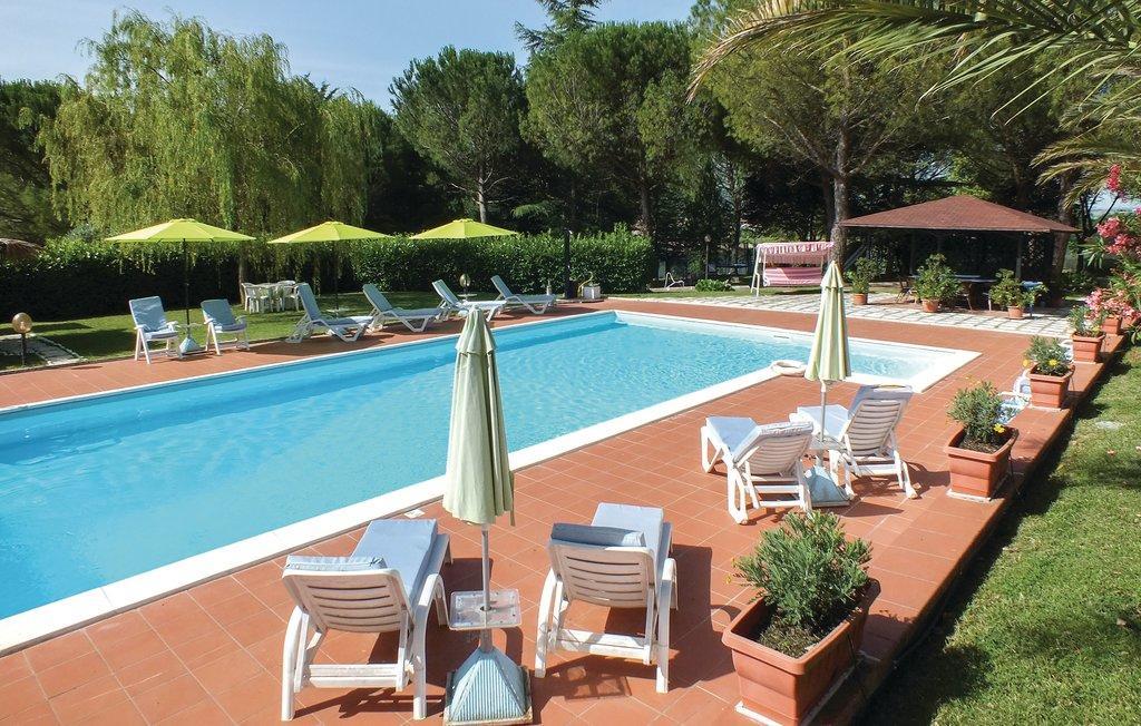 Villa Serena Ассизи Экстерьер фото